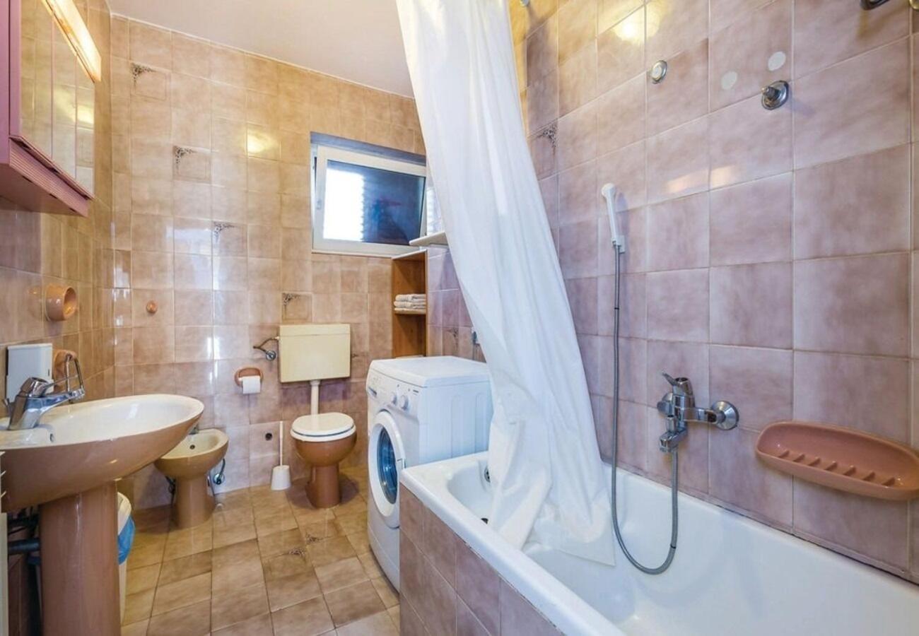 Apartment Dari Lovran Bagian luar foto
